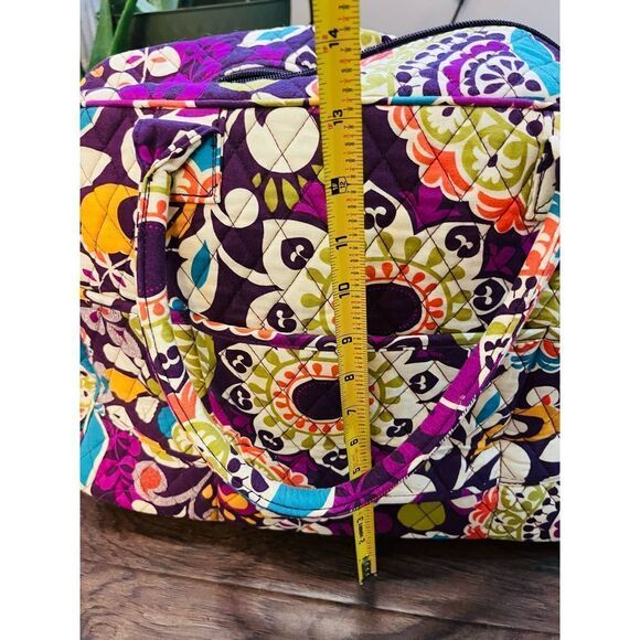 Vera Bradley pattern travel bag. Large. - Picture 8 of 8